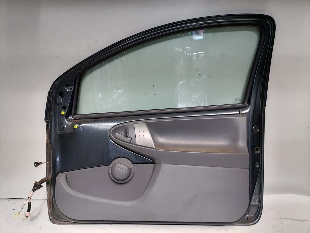Toyota Aygo Bj.2009 original T&uuml;r rechts 1E0 Rauchgrau 3-T&uuml;rer Rohbau